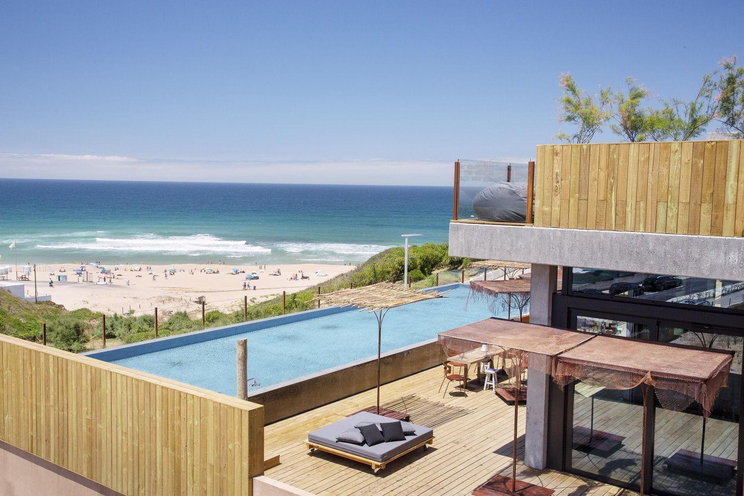 Noah Surf House Portugal Hotel ซานตาครูซ ภายนอก รูปภาพ