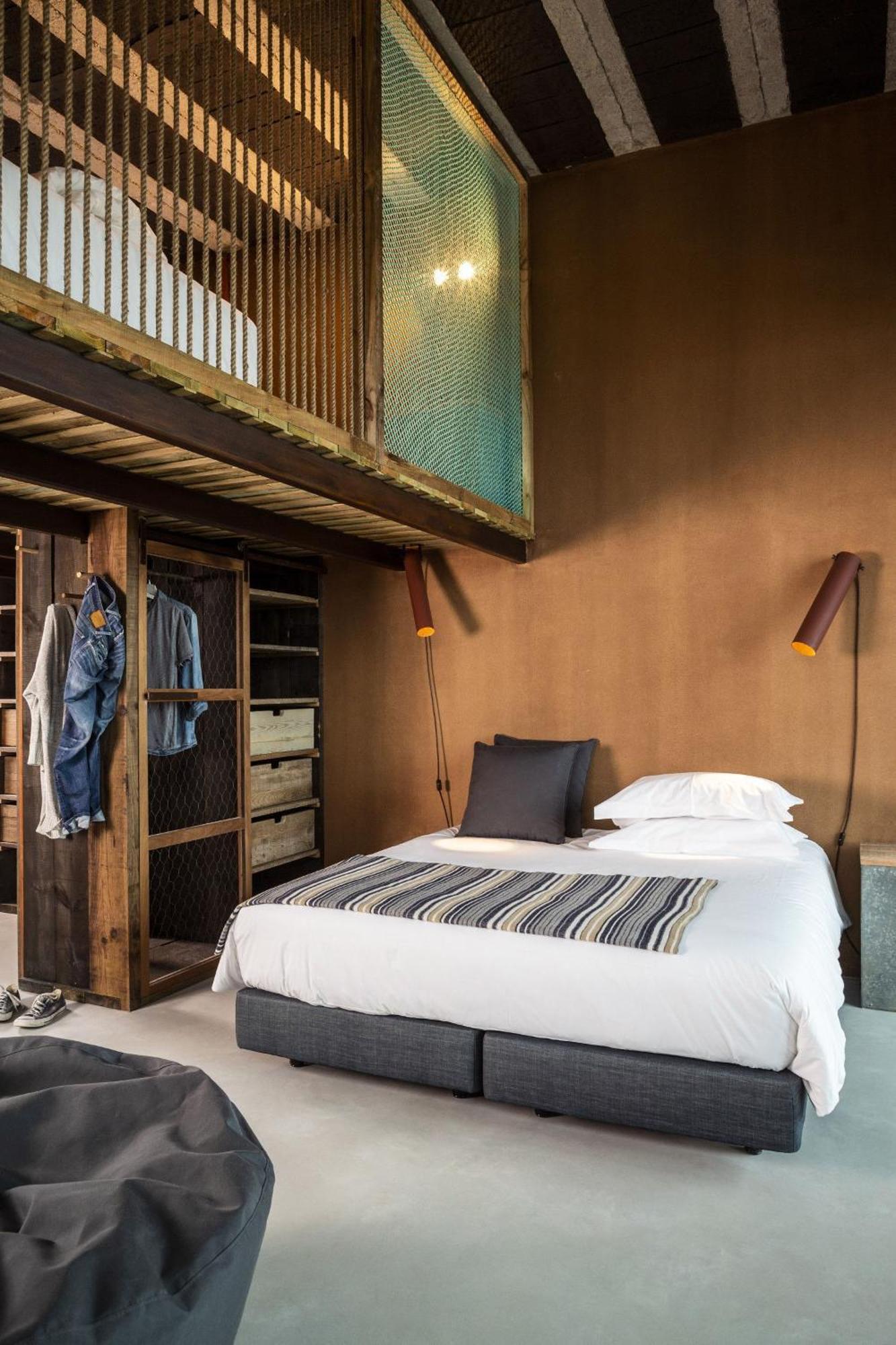 Noah Surf House Portugal Hotel ซานตาครูซ ภายนอก รูปภาพ